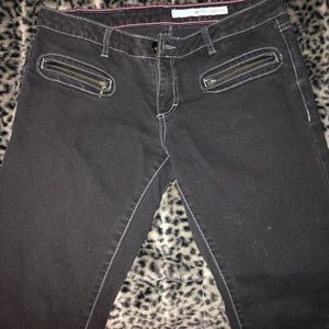 DKNY JEANS w/embellished pockets- READ DESC FIRST!